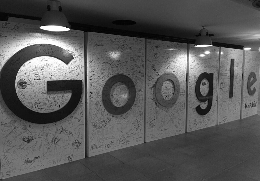 Superintendencia de Industria y Comercio (SIC) ordena a Google que aplique las normas de protección de datos.