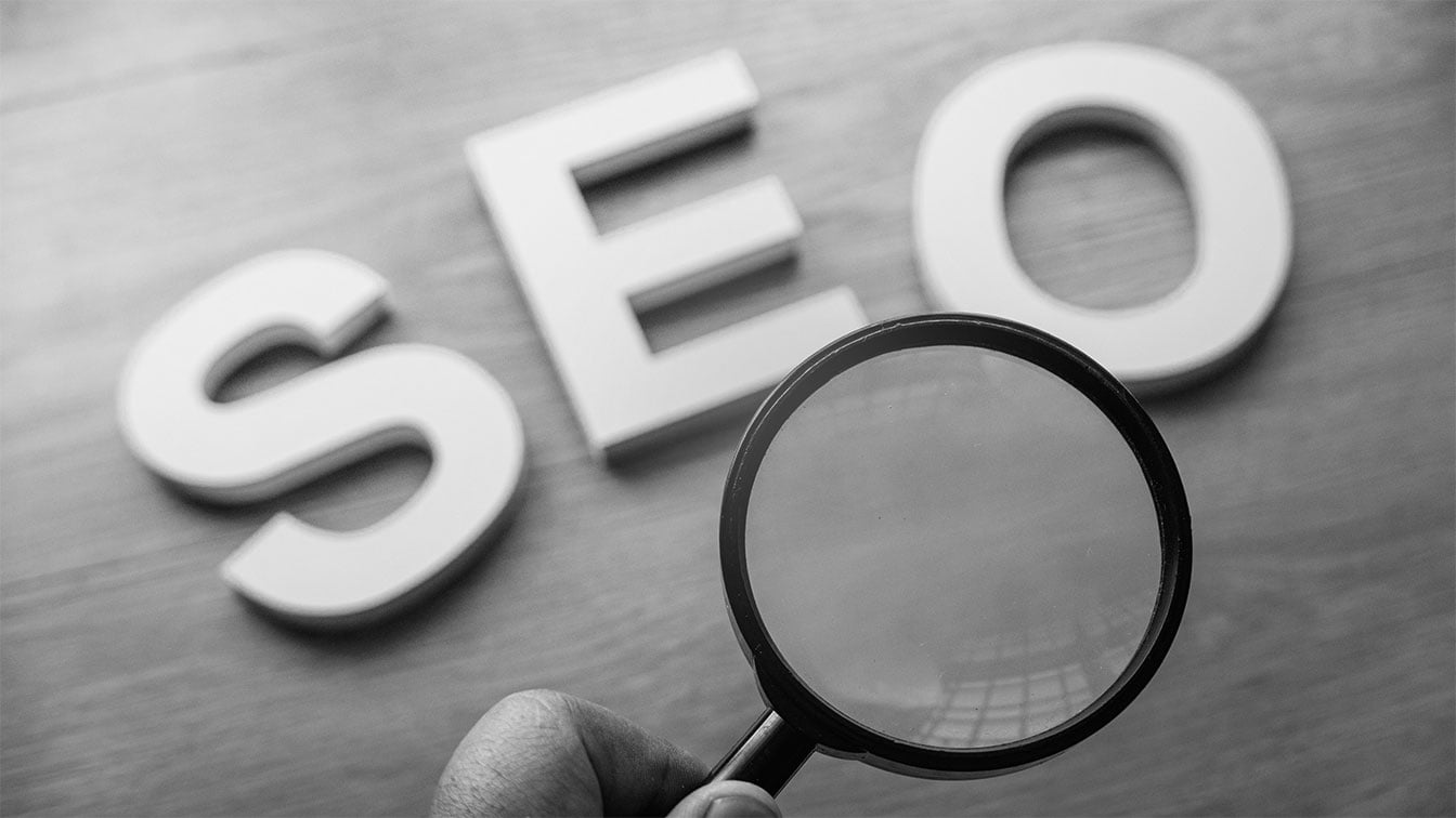 La indexación en Google es fundamental para obtener visibilidad en línea y atraer tráfico a tu sitio web recién diseñado. Al implementar estrategias efectivas de SEO